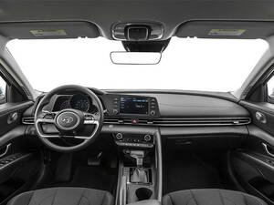 Hyundai Elantra Interior 