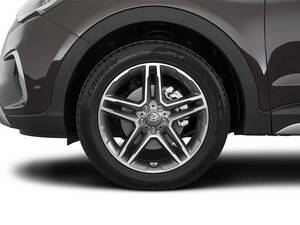 هيونداي جراند سانتا في الخارجية 