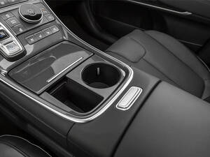 هيونداي جراند سانتا في الداخلية 