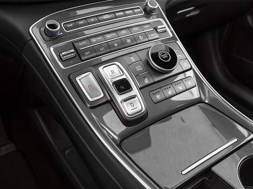 Hyundai Santa Fe 4th (TM) Generation Interior 