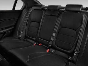 جاجوار XE الداخلية 