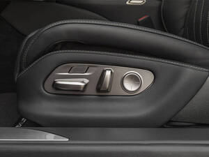 لكزس LS الداخلية 