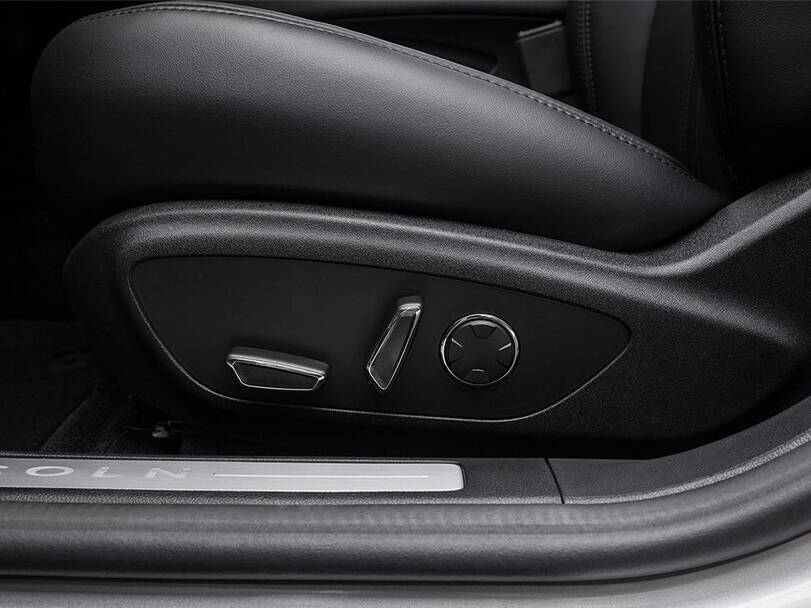 لينكون MKZ الداخلية 