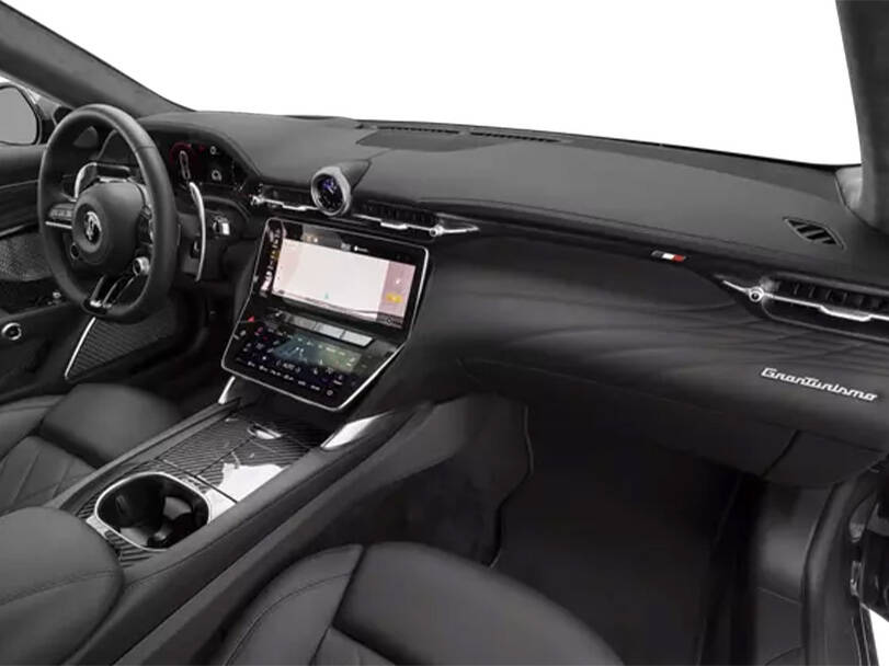 مازيراتي جران توريزمو 2026 صور، واستكشاف 15 صور داخلية وخارجية Image-13