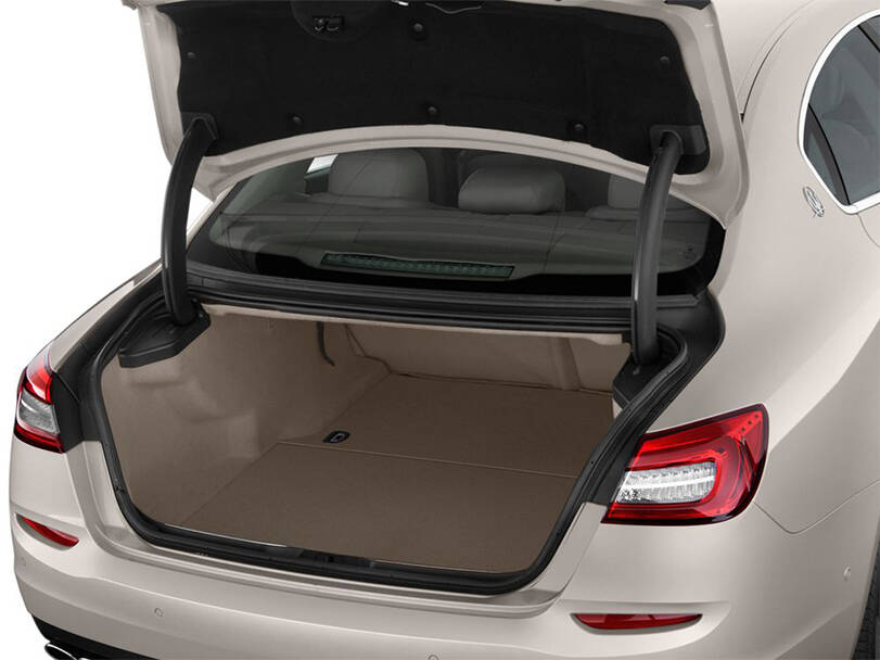 Maserati Quattroporte Interior 