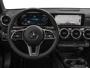 مرسيدس بنز كلاس A الداخلية 