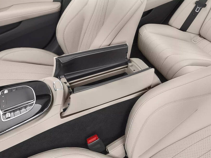 Mercedes Benz E Class 2025 Interior 