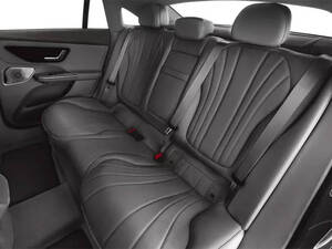 مرسيدس بنز EQE الداخلية 