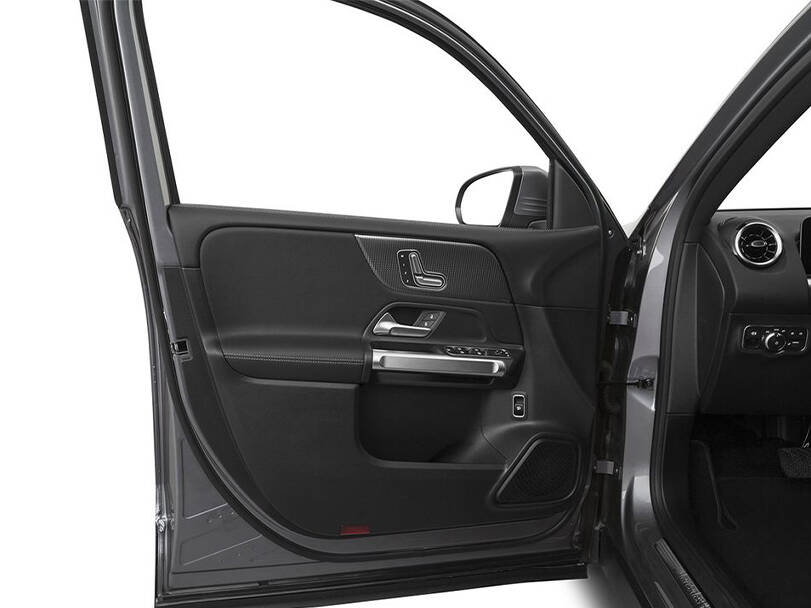 Mercedes Benz GLB 2025 Interior 