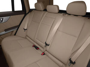 مرسيدس بنز GLK Class الداخلية 