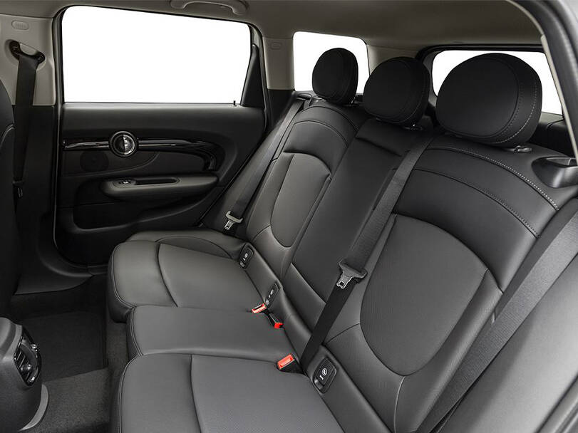 Mini Clubman 2025 Interior 