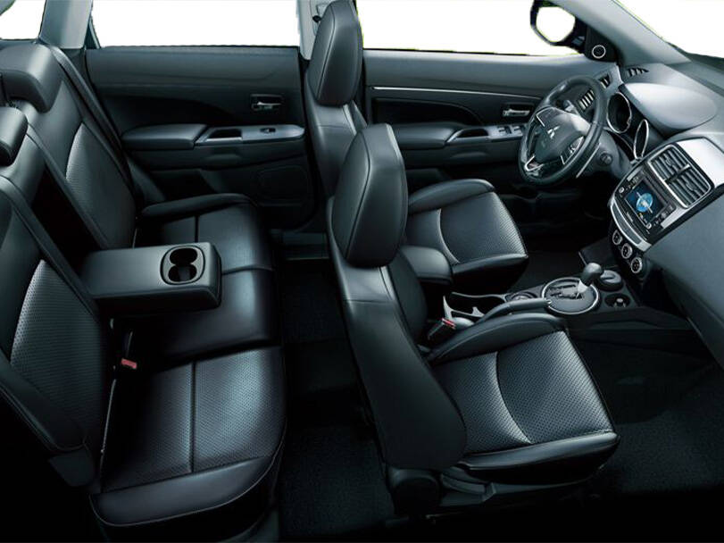 Mitsubishi ASX 1st (GA) Generation Pictures: Explore 12 Images of Interior and Exterior Image-12