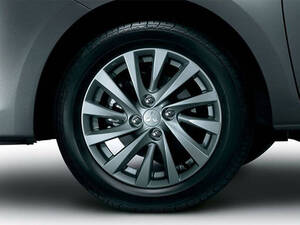 ميتسوبيشي أتراج الخارجية 