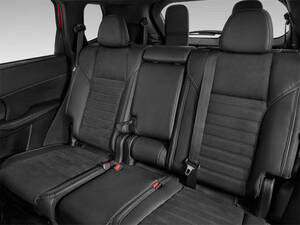 ميتسوبيشي أوتلاندر الداخلية 