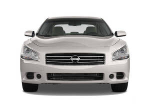 نيسان ماكسما الخارجية 