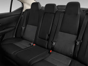 Nissan Sentra Interior 