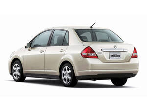 نيسان تييدا الخارجية 