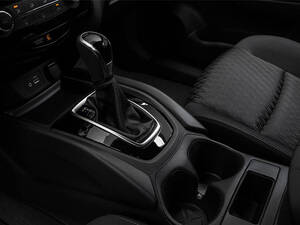 Nissan X-Trail Interior 