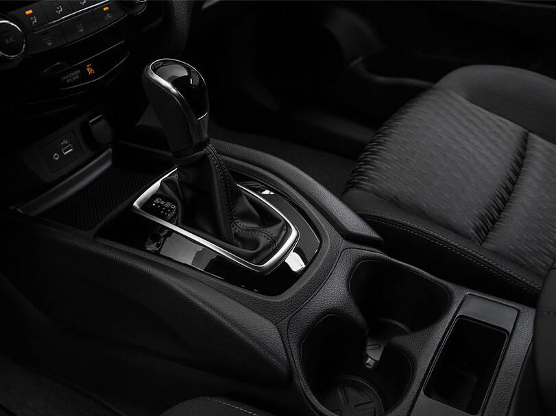 Nissan X-Trail Interior 