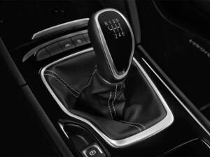 أوبل إنسينيا الداخلية 