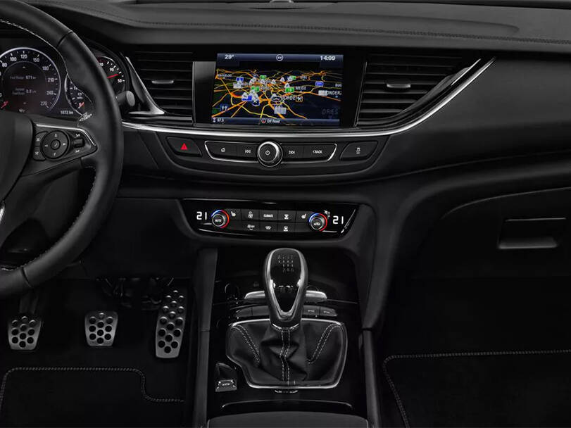Opel Insignia Interior 