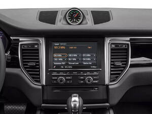 Porsche Macan Interior 