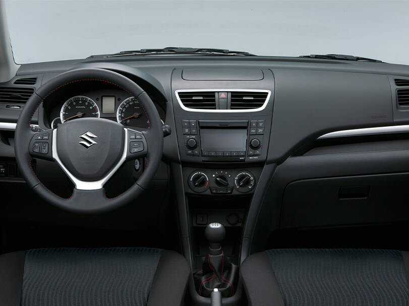 سوزوكي سويفت الداخلية 