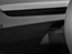 تسلا موديل 3 الداخلية 