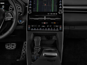 تويوتا أفالون الداخلية 