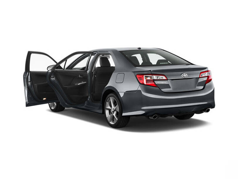 تويوتا كامري XV50 الخارجية 