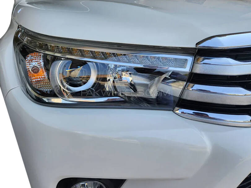 Toyota Hilux 2025 Exterior 