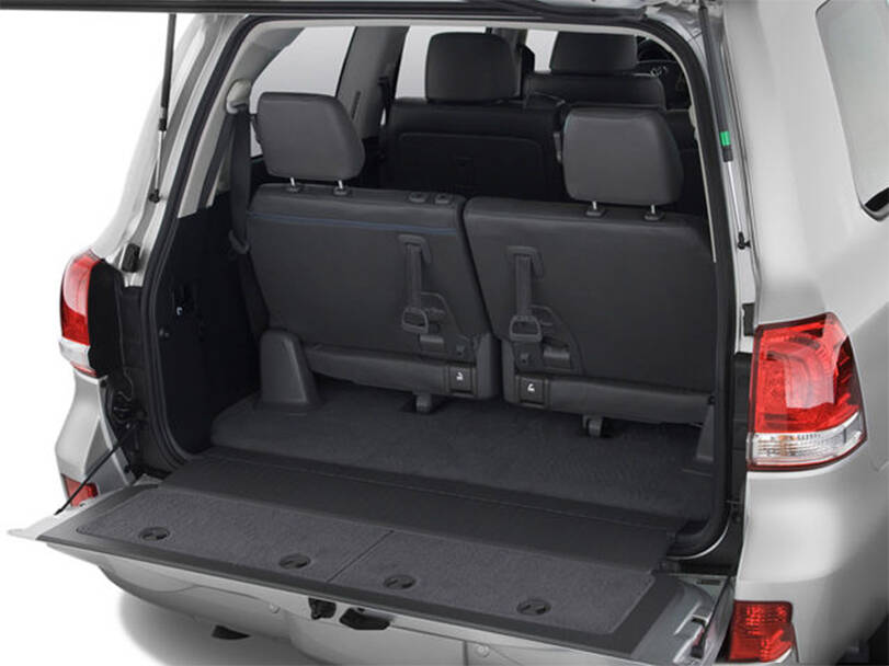 Toyota Land Cruiser 4th (J200) Generation Exterior 