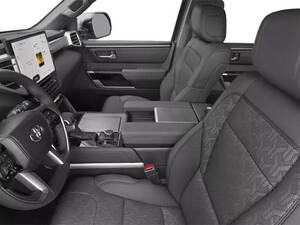 تويوتا سيكويا الداخلية 