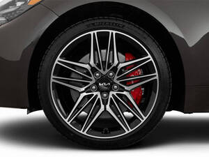 كيا ستينجر الخارجية 