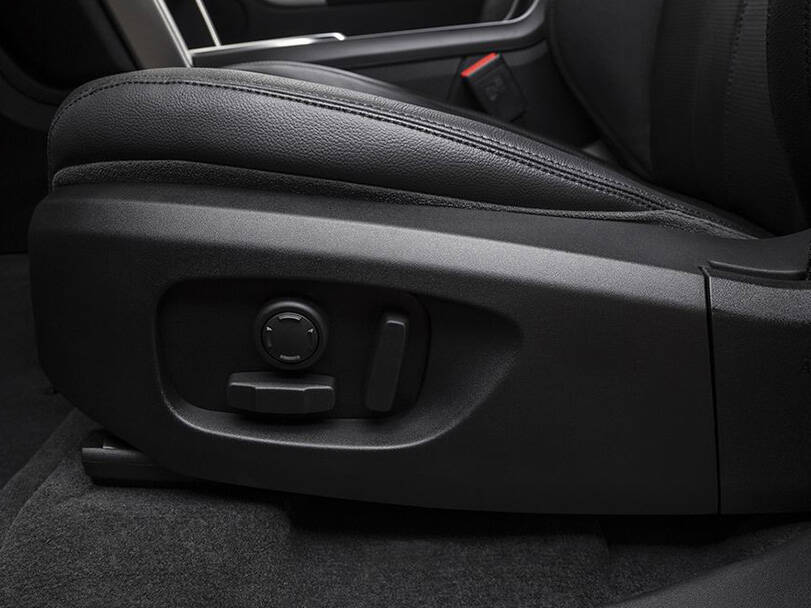 Land Rover Discovery Sport Interior 