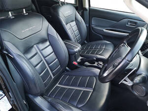 ميتسوبيشي L200 الداخلية 