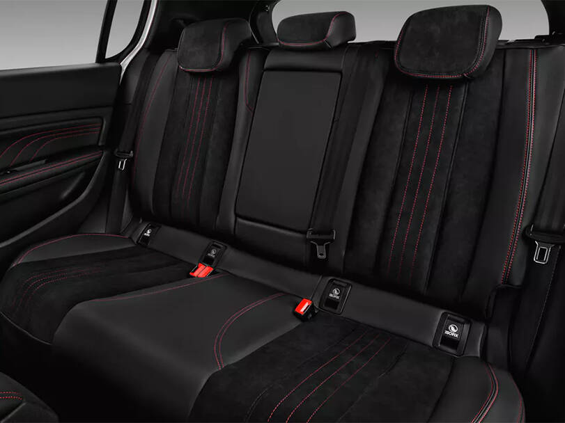 بيجو 308 الجيل الثاني (T9) الداخلية 