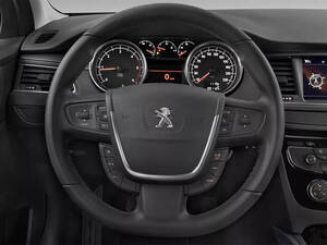 Peugeot 508 Interior 