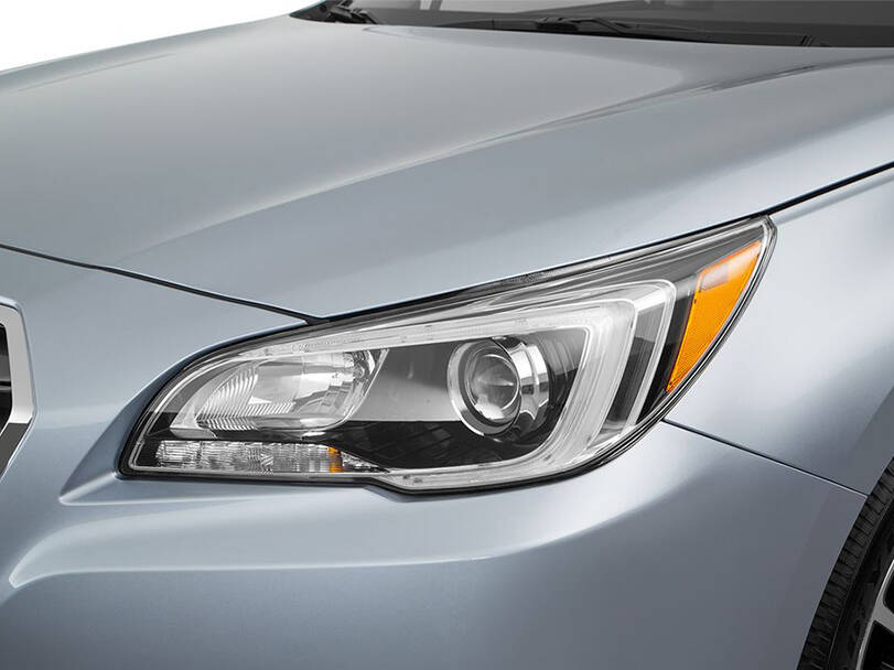 سوبارو ليجاسي الجيل السادس (BN) الخارجية 