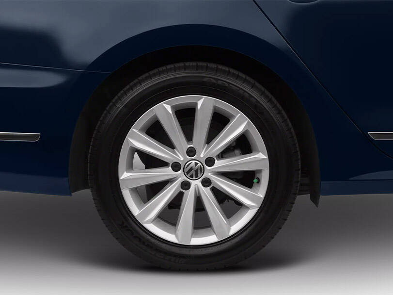 Volkswagen Passat 6th Generation Exterior 