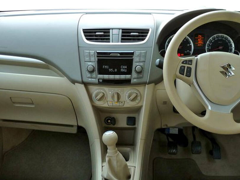 Suzuki Ertiga 1st Generation Interior 