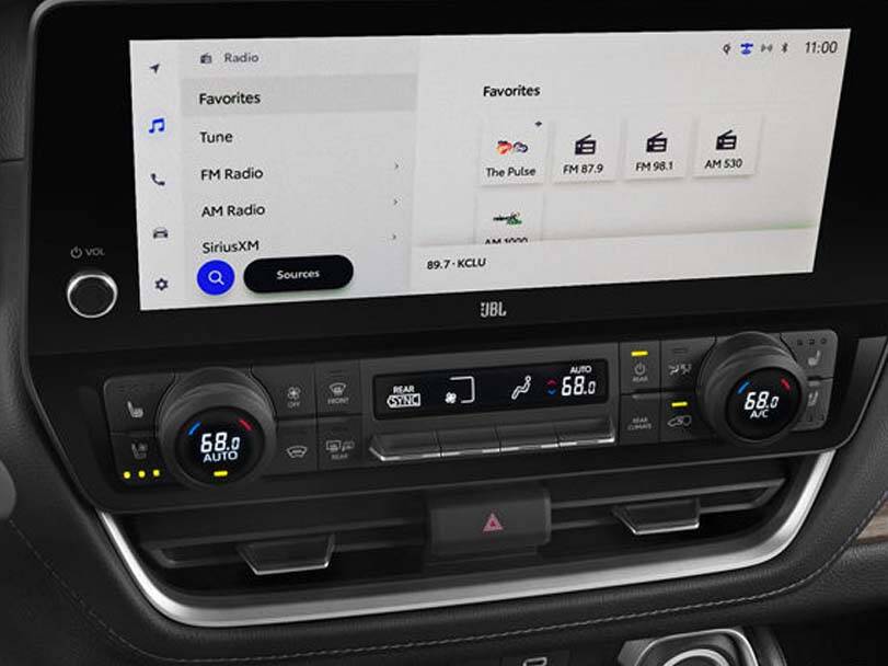 تويوتا جراند هايلاندر 2025 الداخلية 