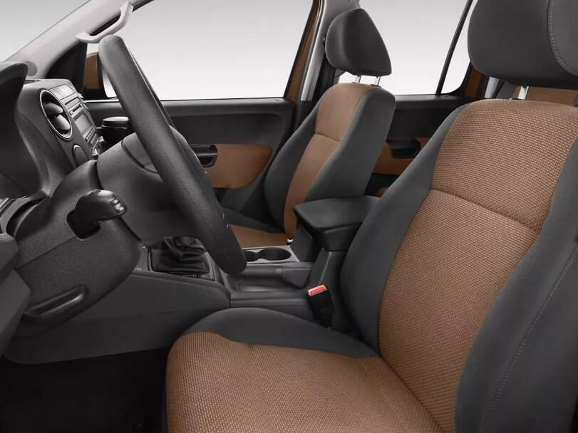 Volkswagen Amarok 1st (2H) Generation Interior 