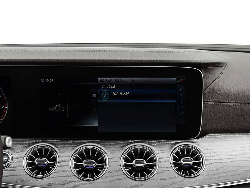 Mercedes Benz CLS Class Interior 