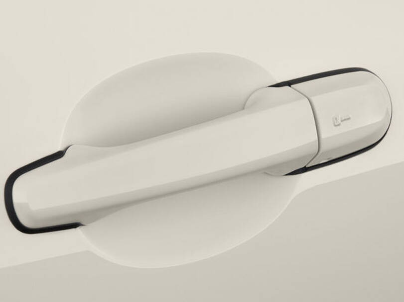 جاجوار XF الجيل الأول (X250) الخارجية 