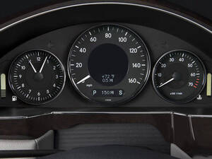 مرسيدس بنز CLS Class الداخلية 