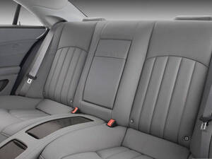 مرسيدس بنز CLS Class الداخلية 