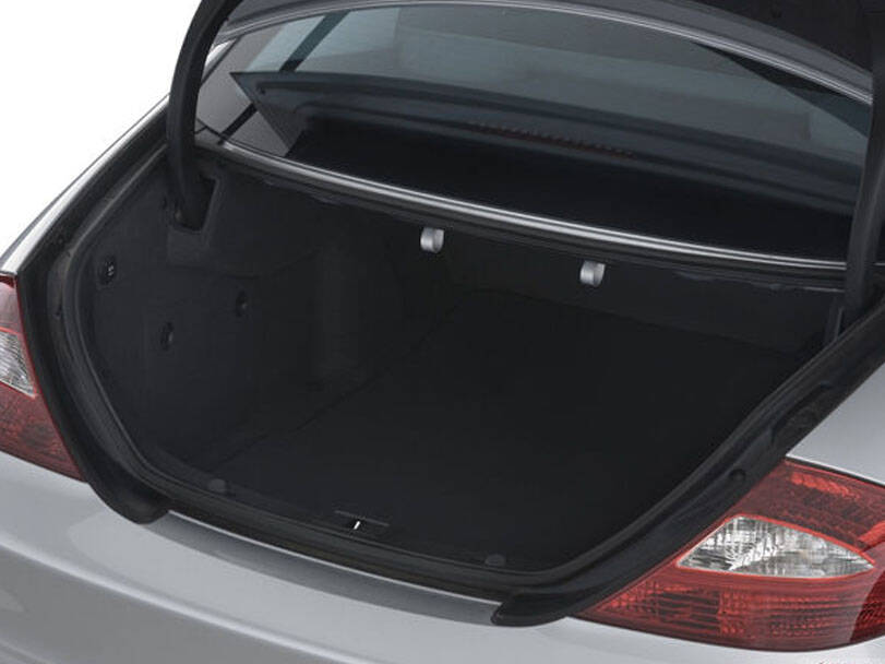 مرسيدس بنز CLS Class الجيل الأول (C219) الخارجية 