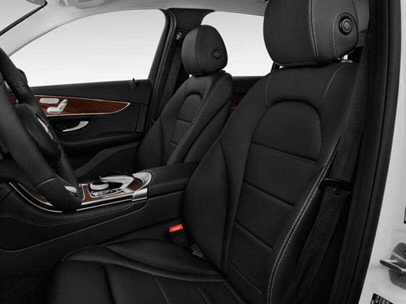 مرسيدس بنز GLC كلاس الجيل الأول (X253) الداخلية 