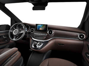 مرسيدس بنز كلاس V الداخلية 